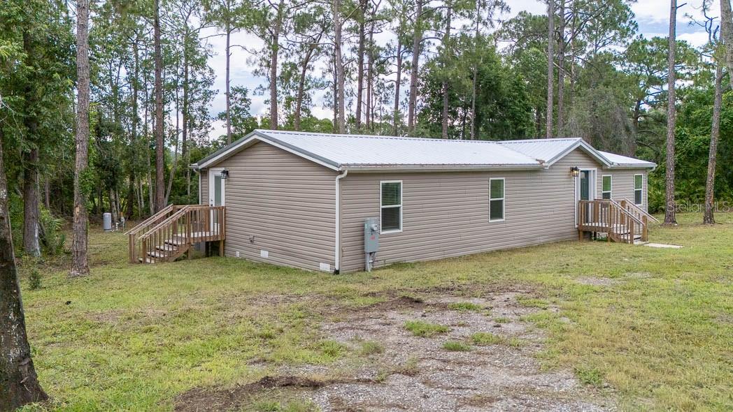 44645 Twilight Trl Property Photo 5