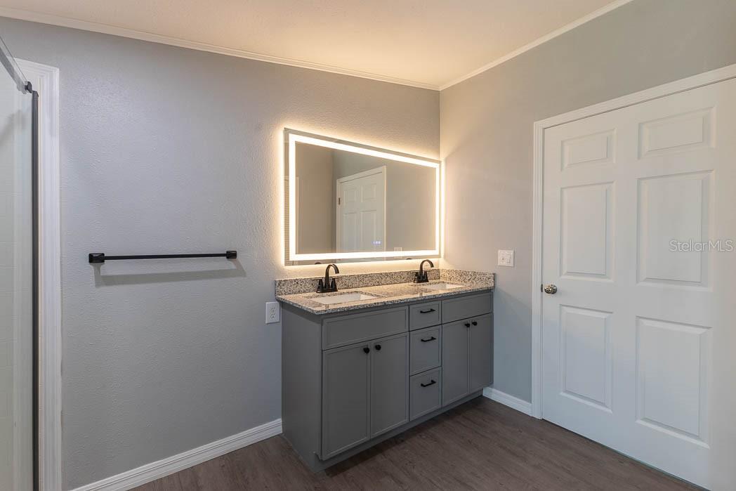 44645 Twilight Trl Property Photo 36