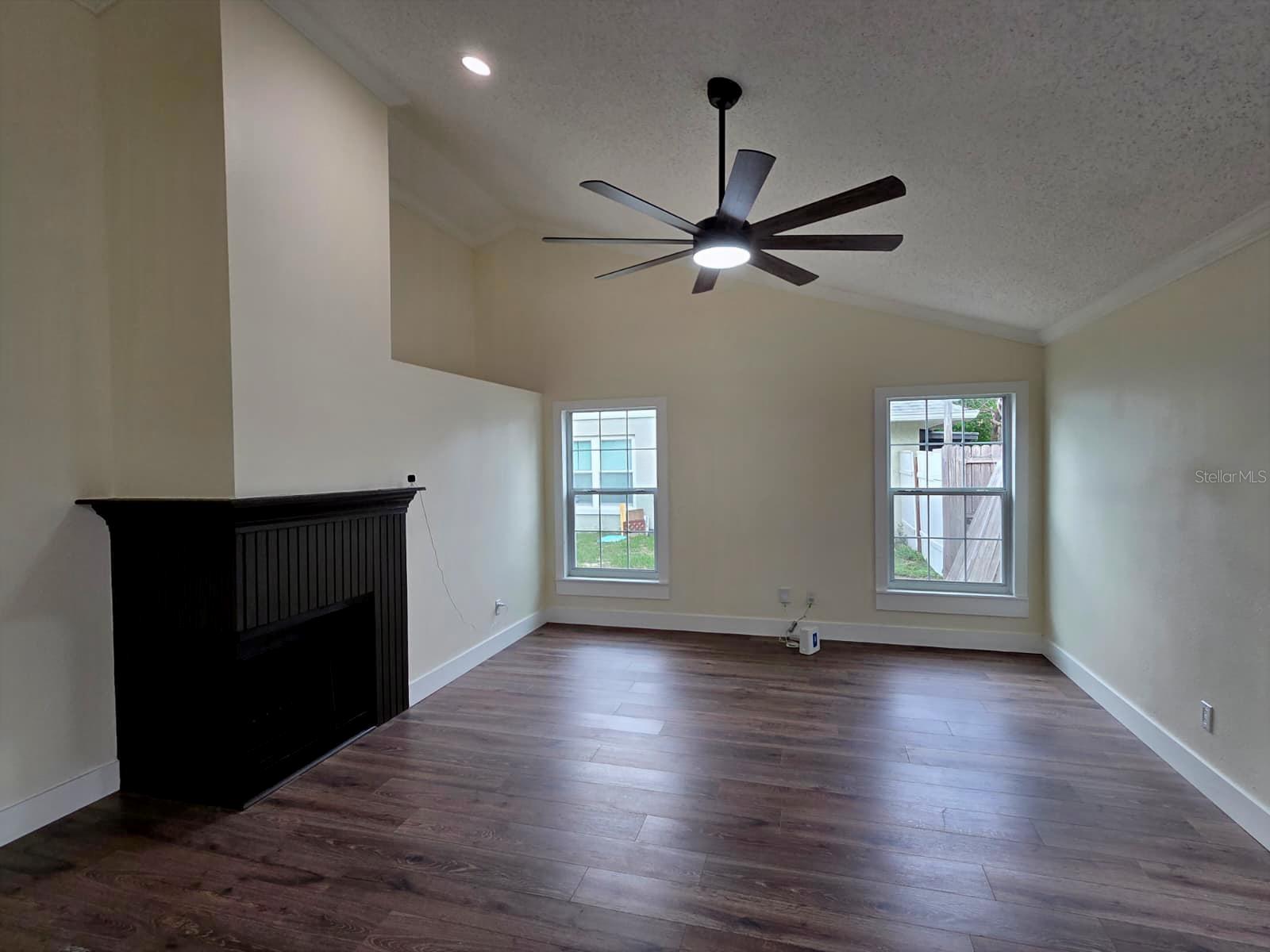6476 Preakness Dr Property Photo 5