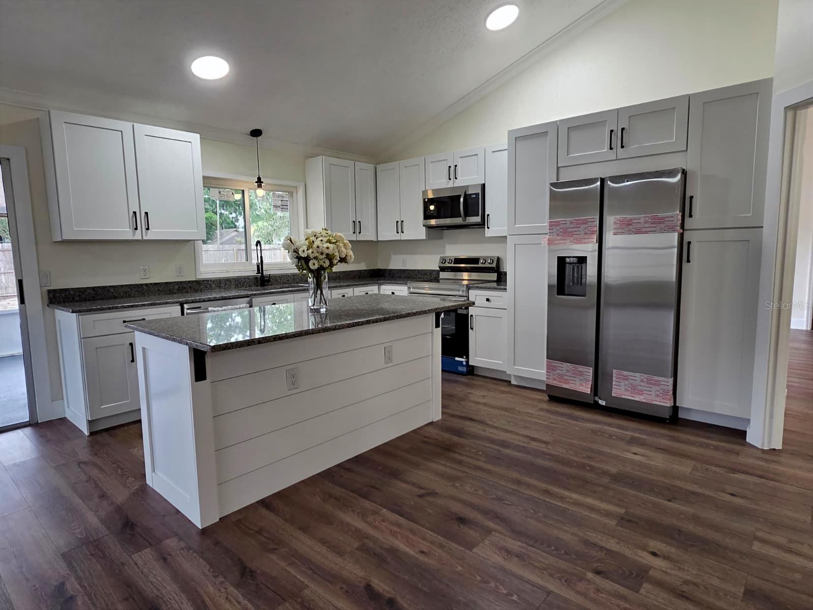 6476 Preakness Dr Property Photo 6