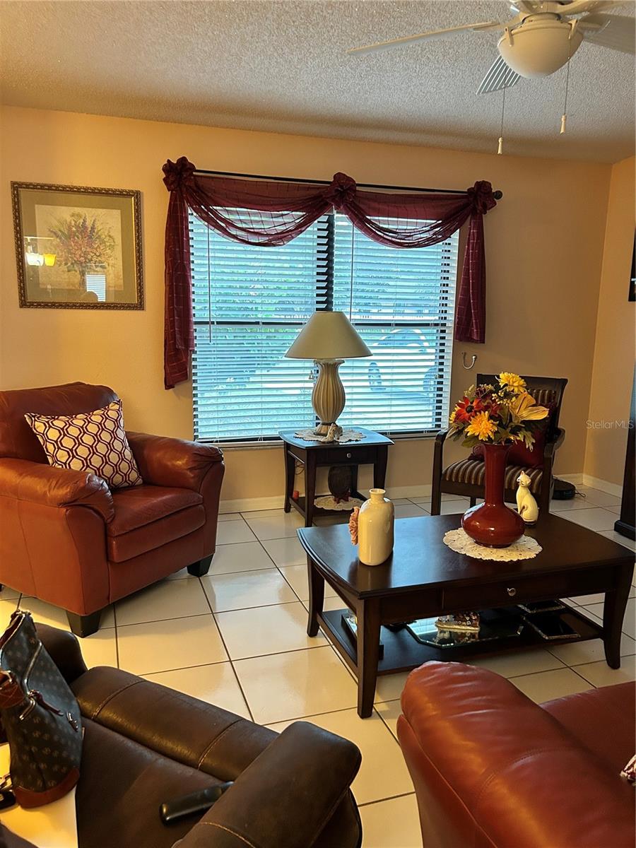 1448 E Normandy Property Photo 5