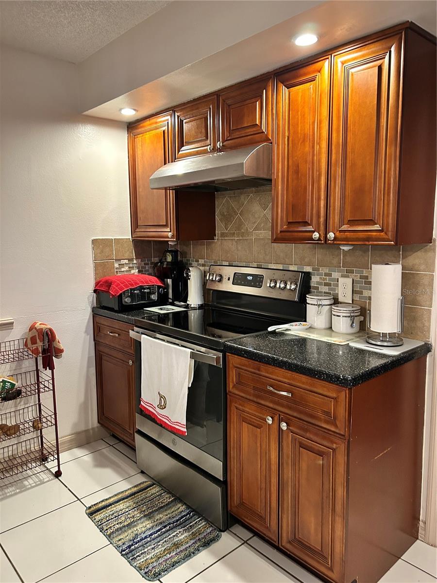 1448 E Normandy Property Photo 10