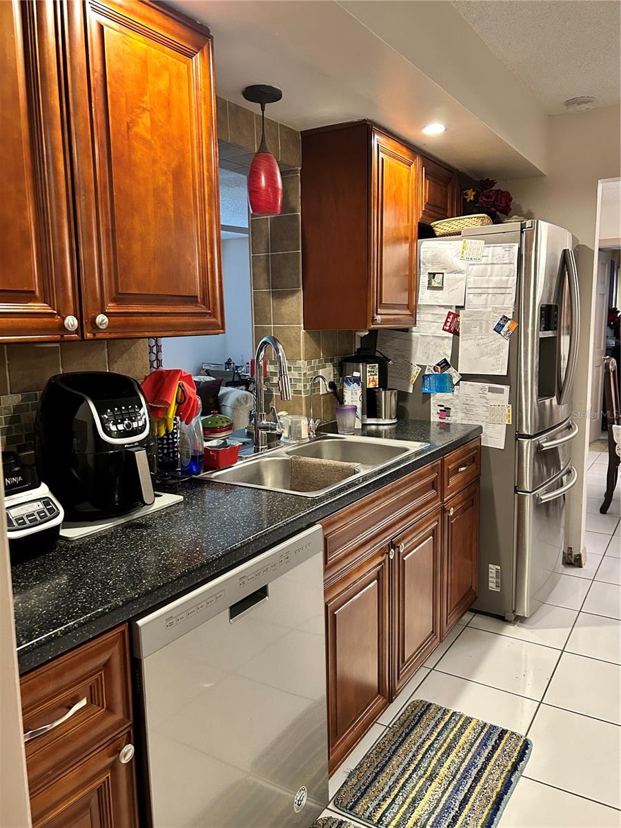 1448 E Normandy Property Photo 11