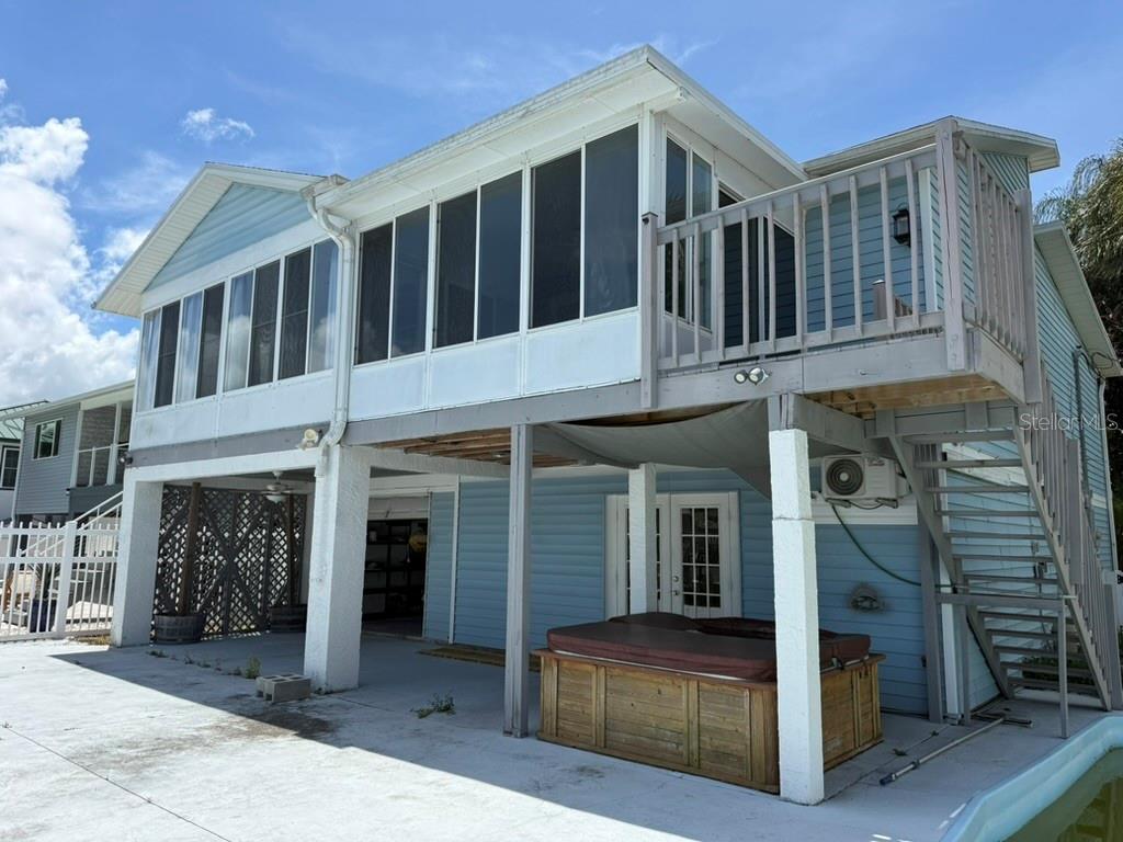 7637 Hatteras Dr Property Photo 3