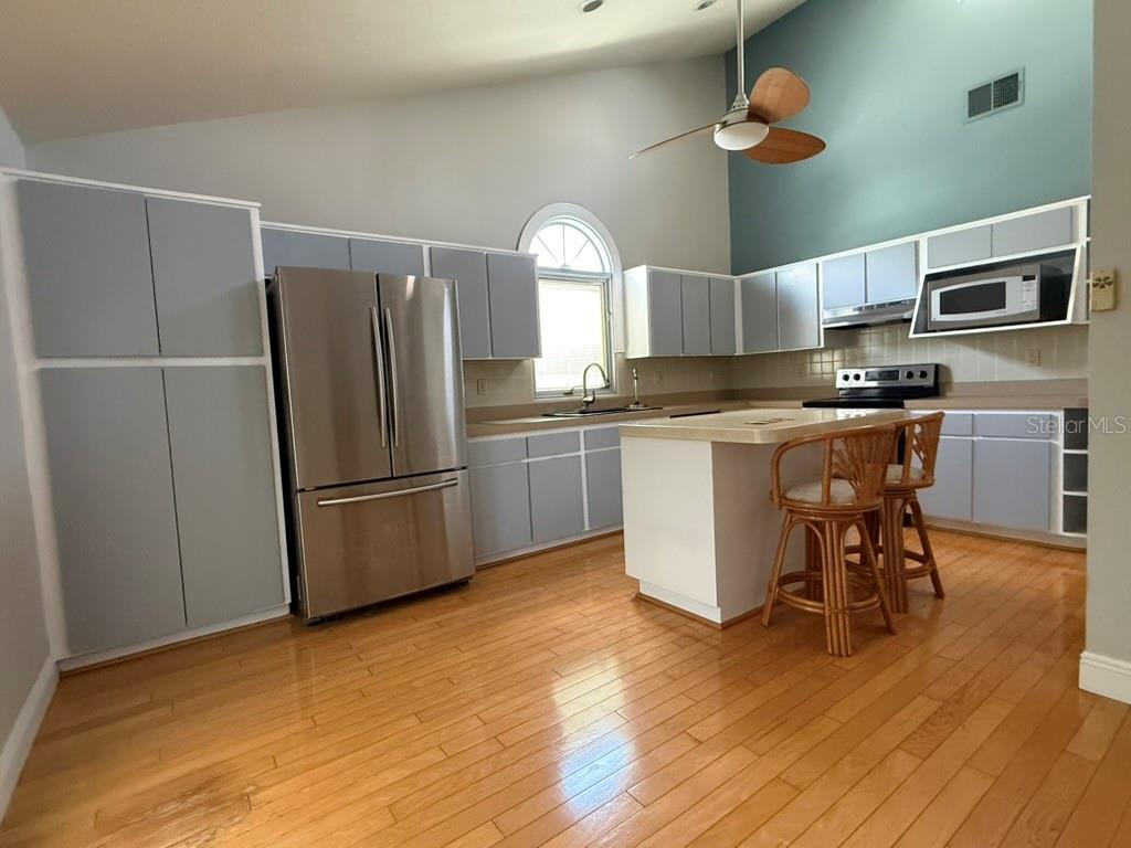 7637 Hatteras Dr Property Photo 14