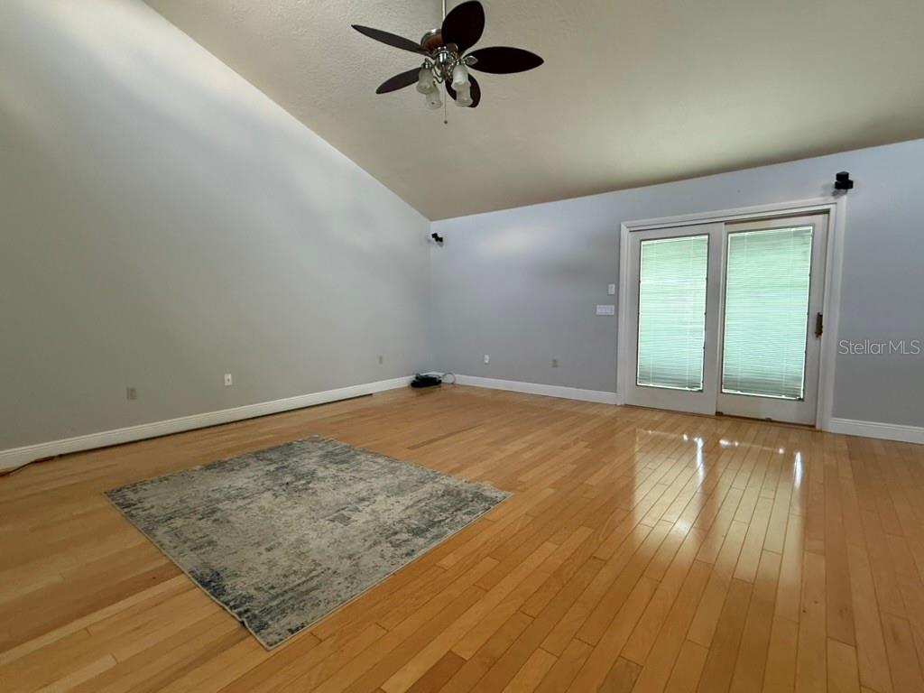 7637 Hatteras Dr Property Photo 18