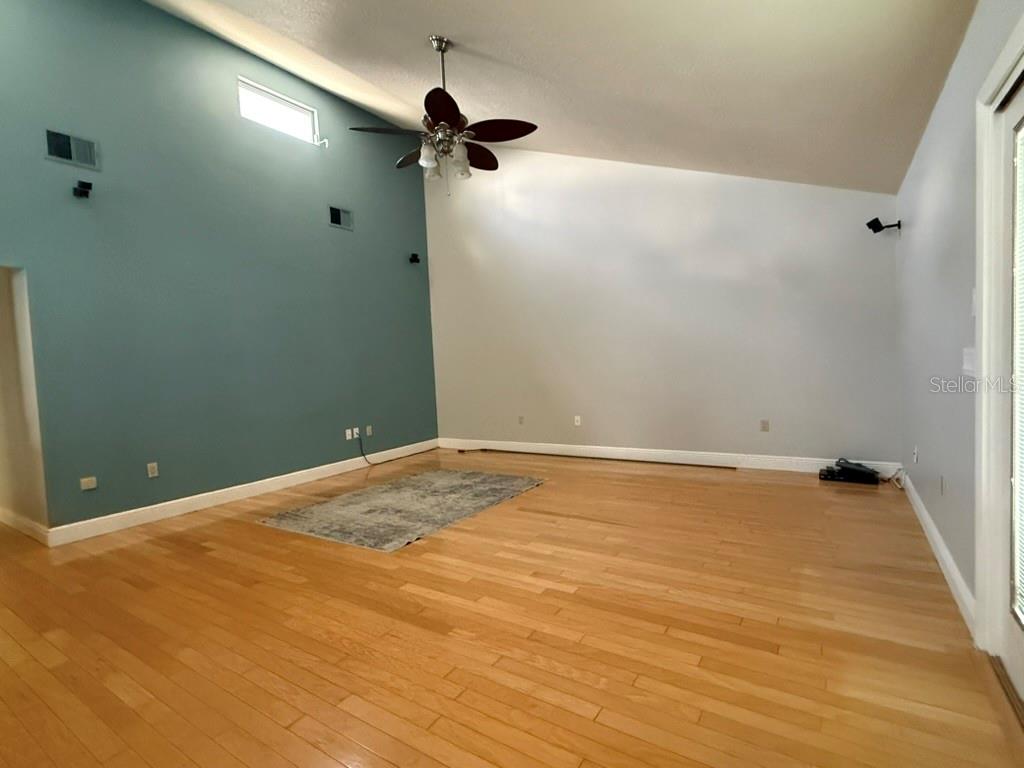 7637 Hatteras Dr Property Photo 23