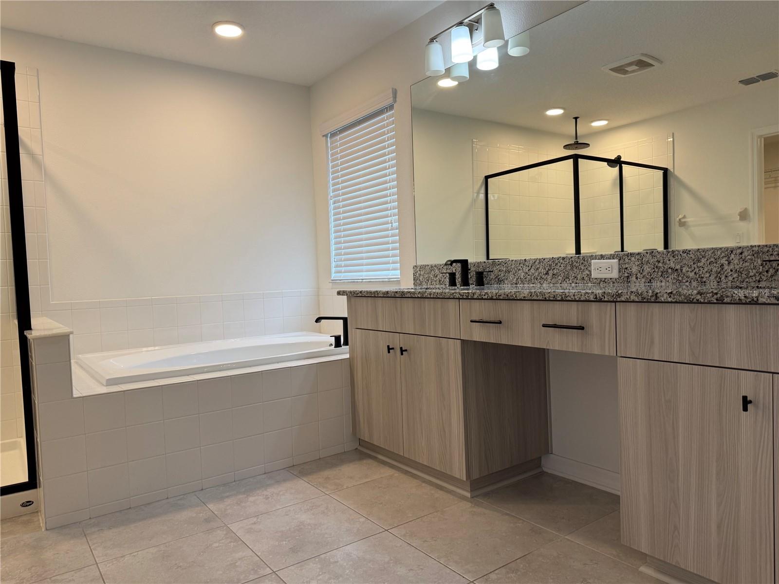 33263 Sycamore Leaf Dr Property Photo 14
