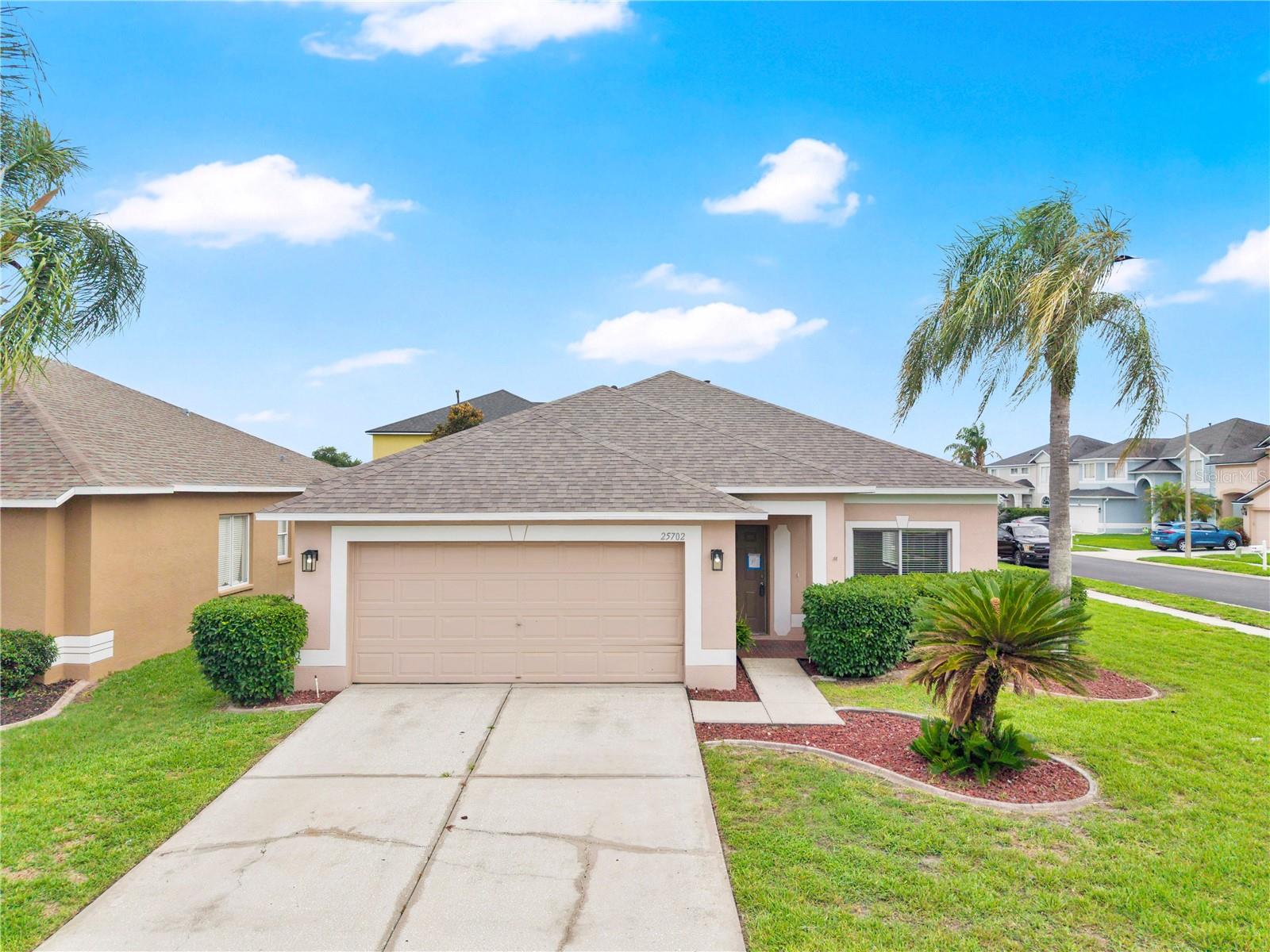 25702 Aldus Dr Property Photo 1