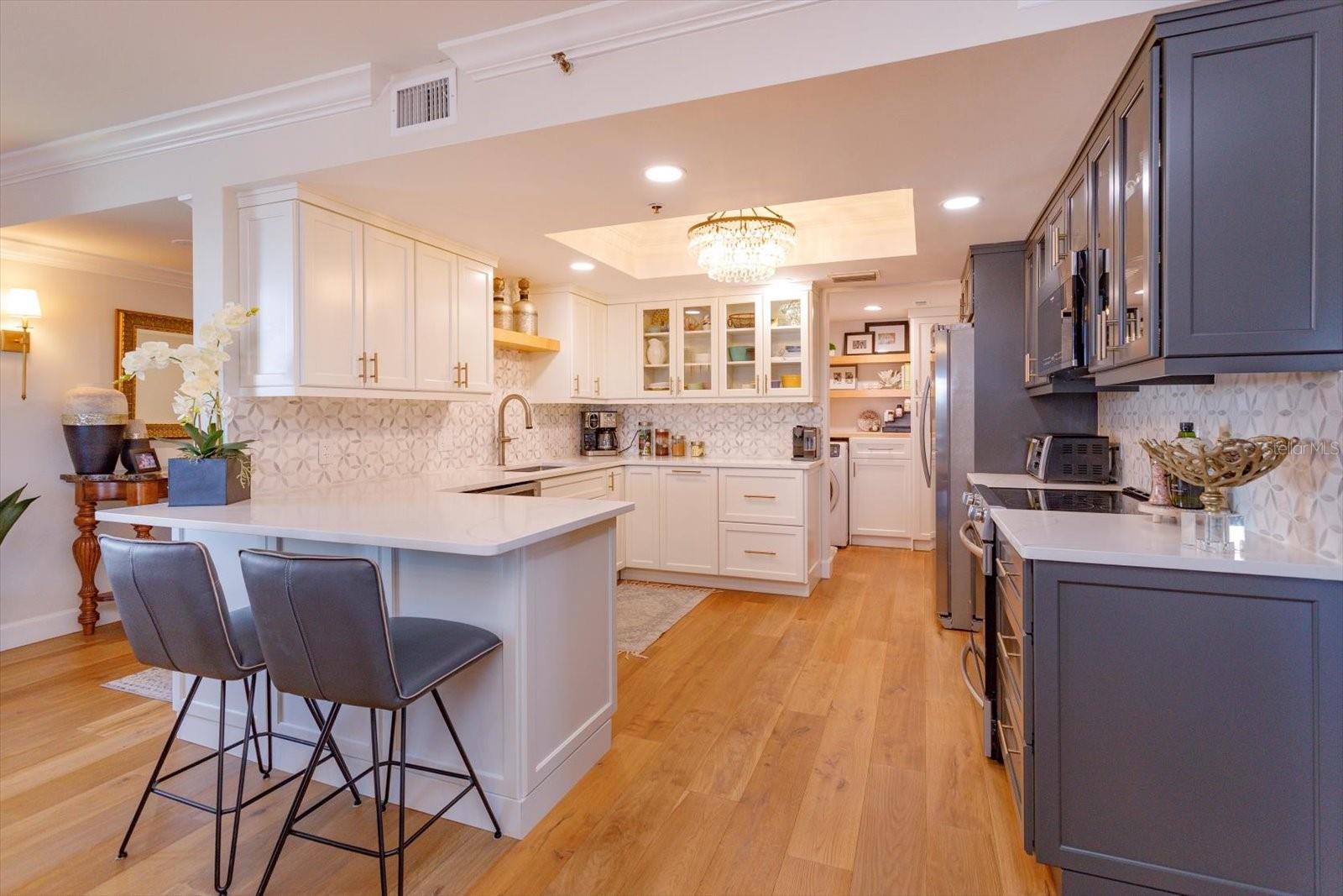 7550 Hinson St #6a Property Photo 6