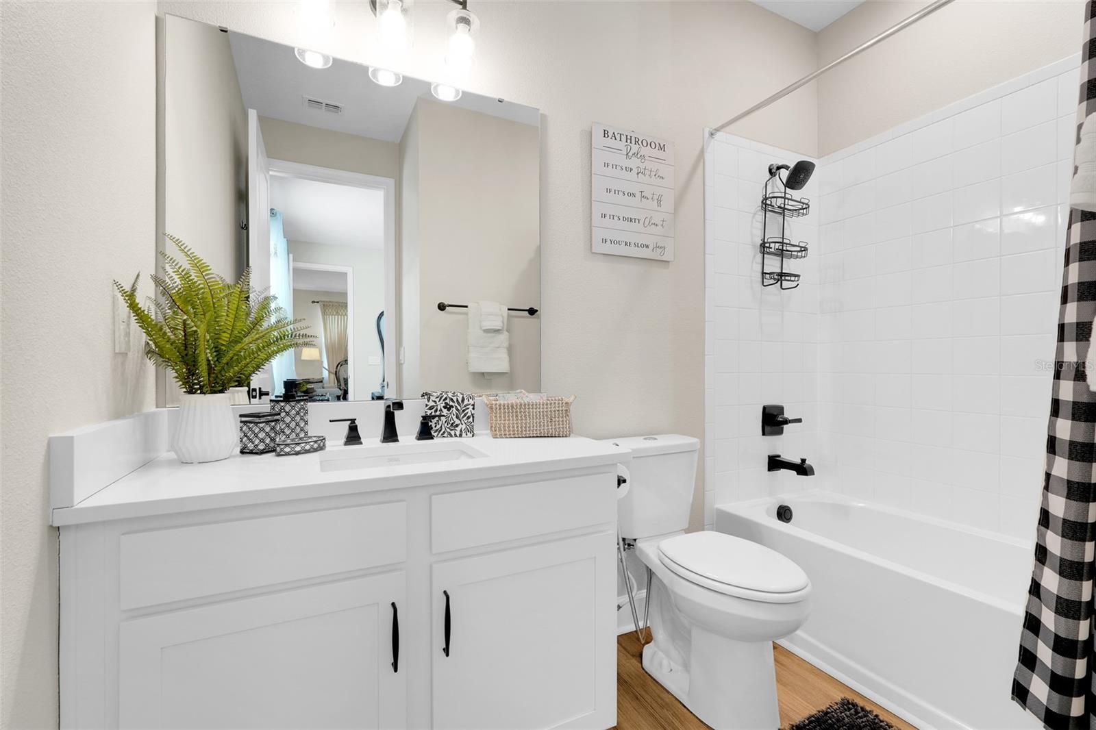 10169 Spring Lake Dr Property Photo 23