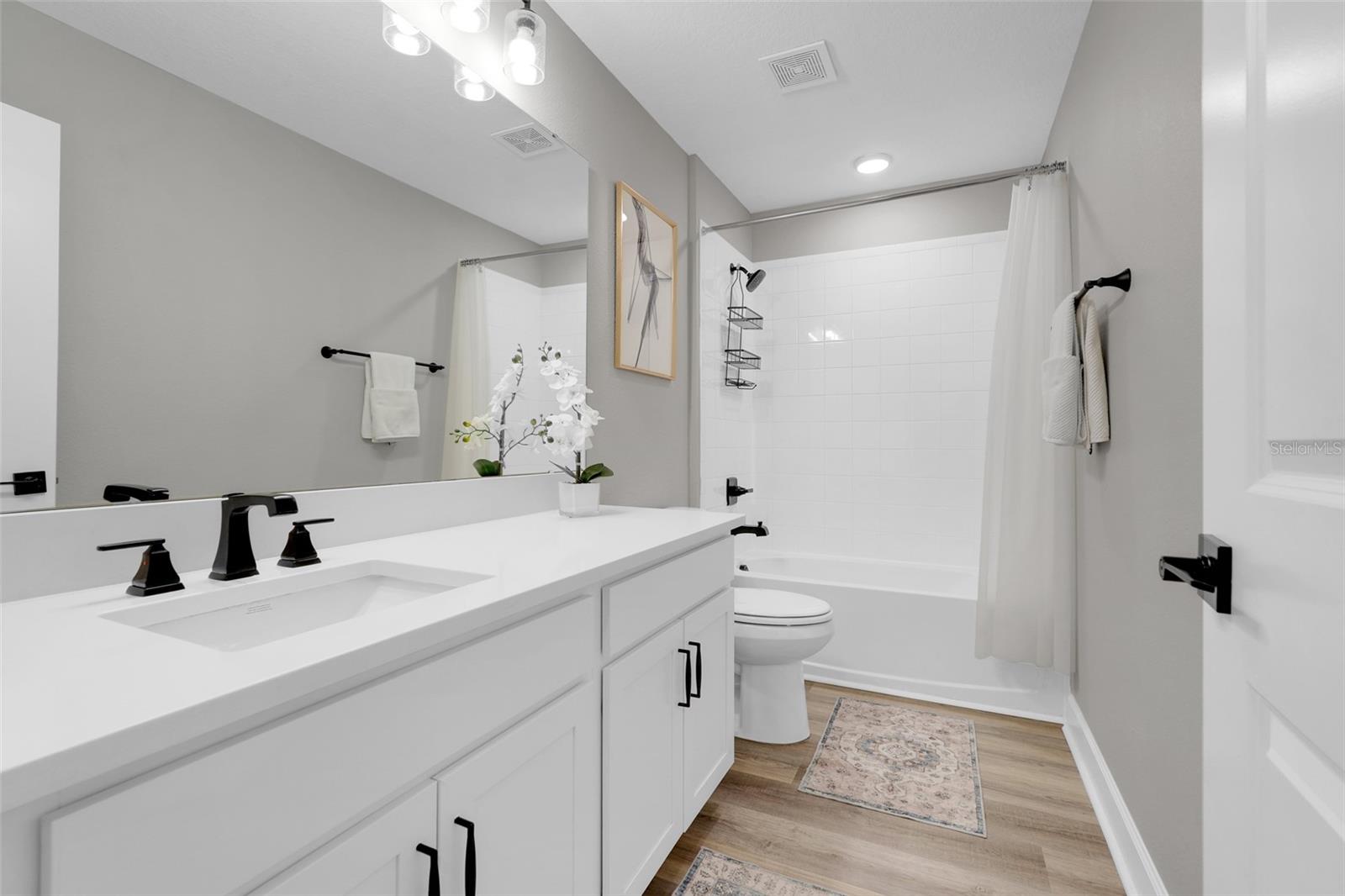 10169 Spring Lake Dr Property Photo 34