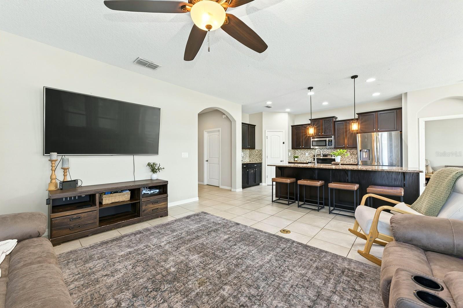 4062 Brookshire Cir Property Photo 11