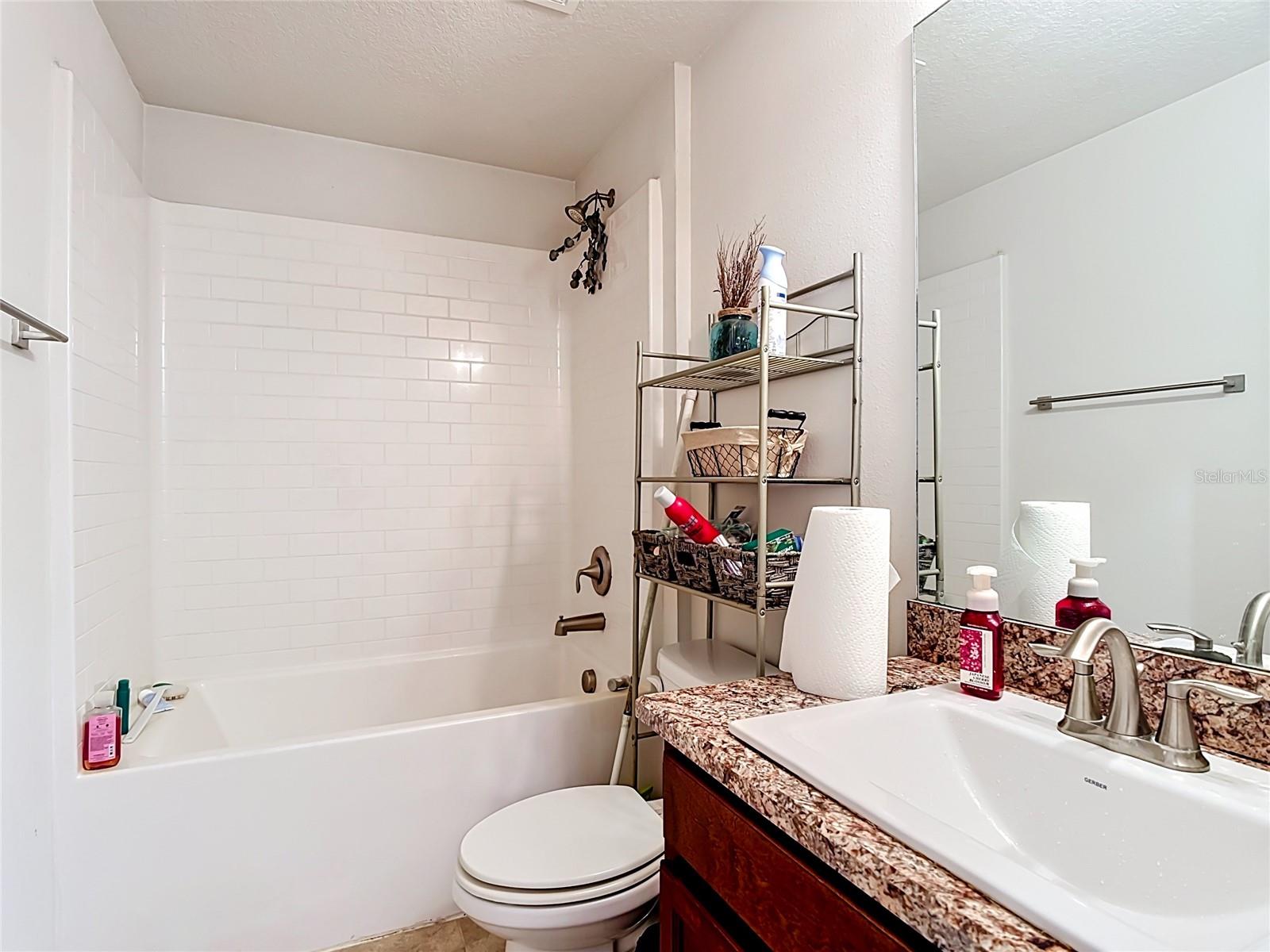 1633 Sail Dr Property Photo 23