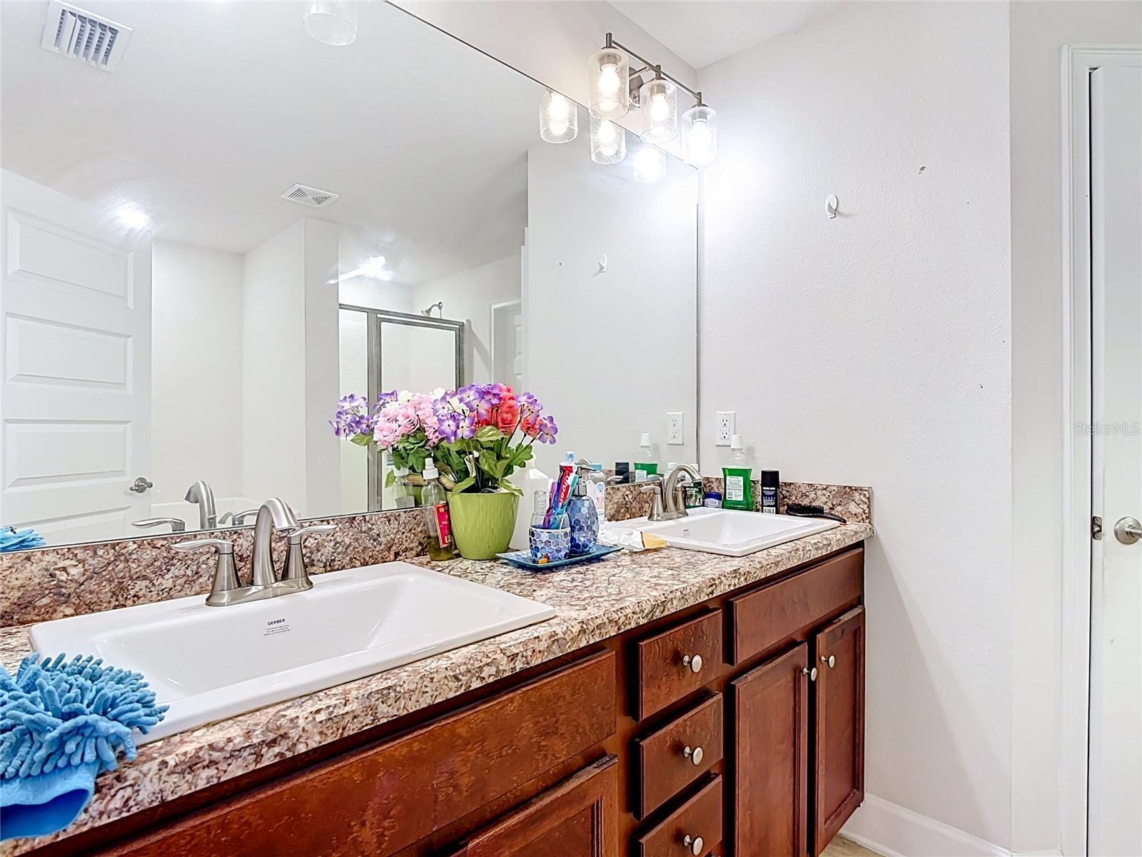 1633 Sail Dr Property Photo 27