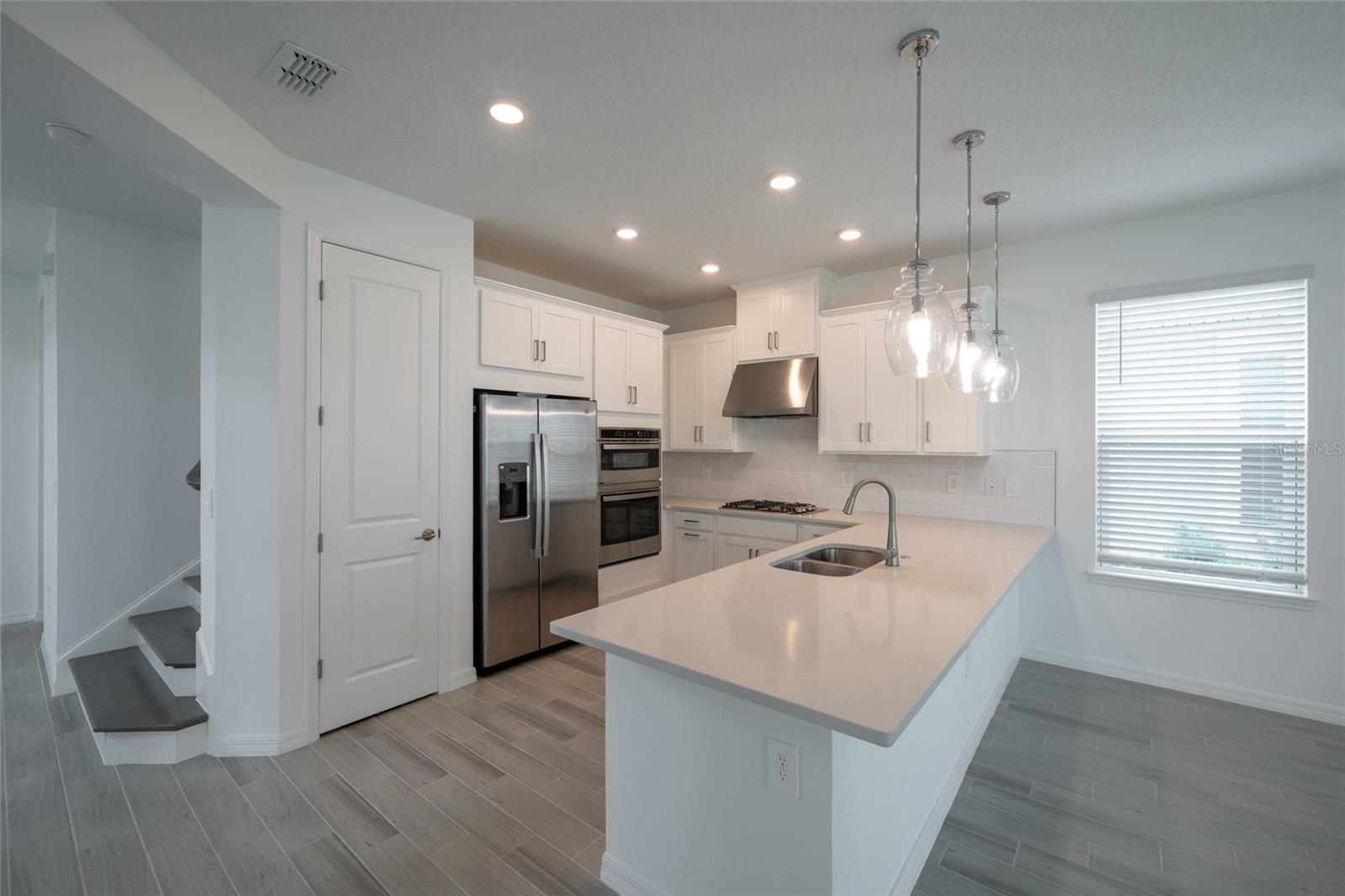 1029 Ladyfish Trl Property Photo 7