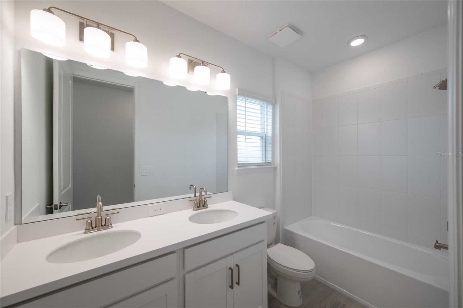 1029 Ladyfish Trl Property Photo 31