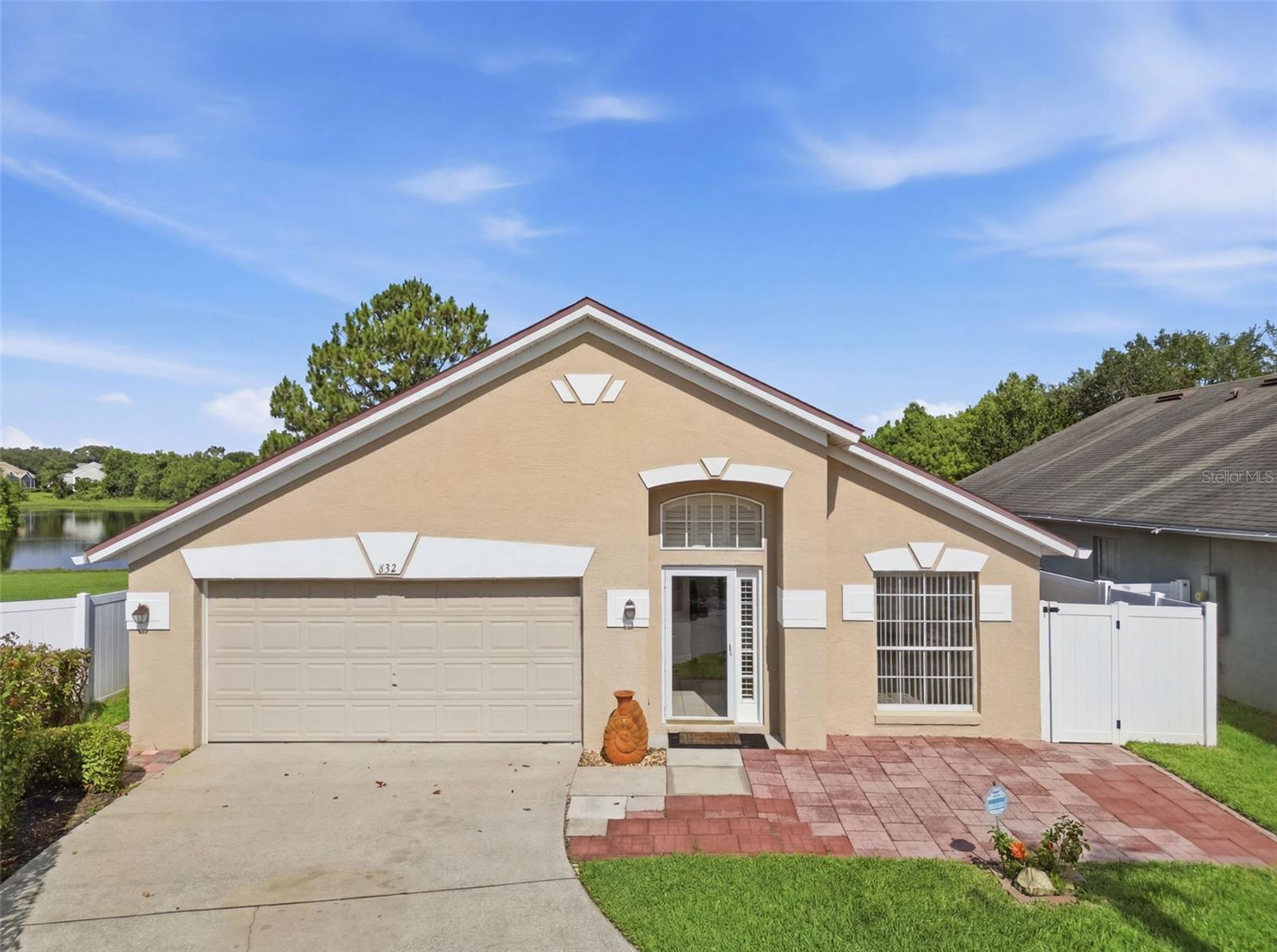 632 Cypress Tree Ct Property Photo 1