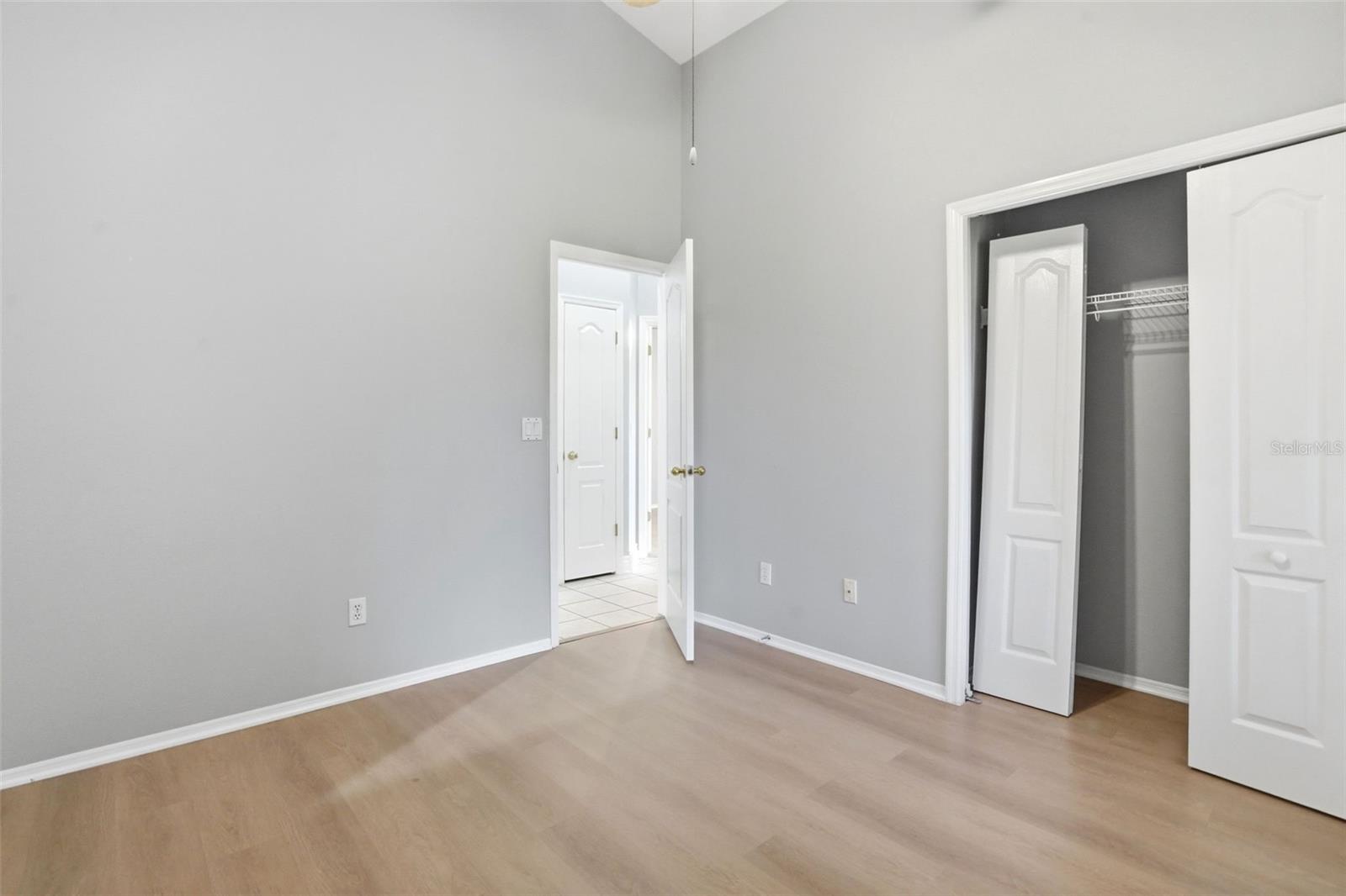 632 Cypress Tree Ct Property Photo 24