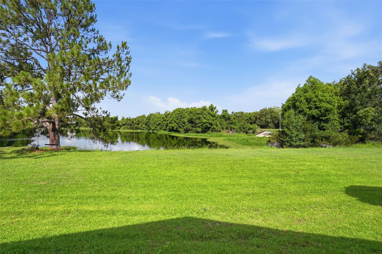 632 Cypress Tree Ct Property Photo 30