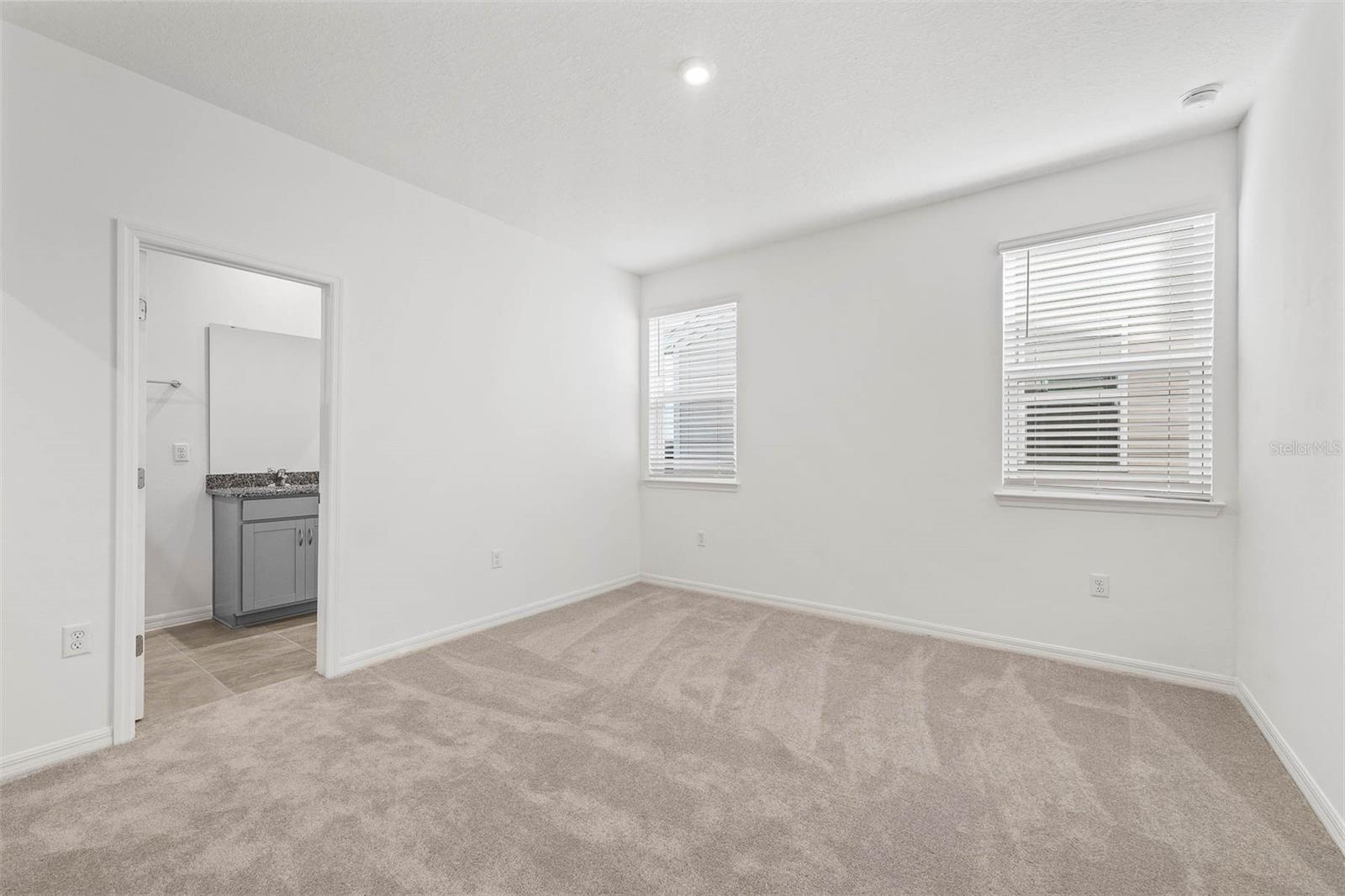 1824 Shadow Box Bnd Property Photo 23