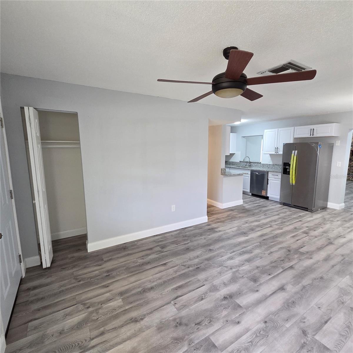 810 Swiss Ln Property Photo 5