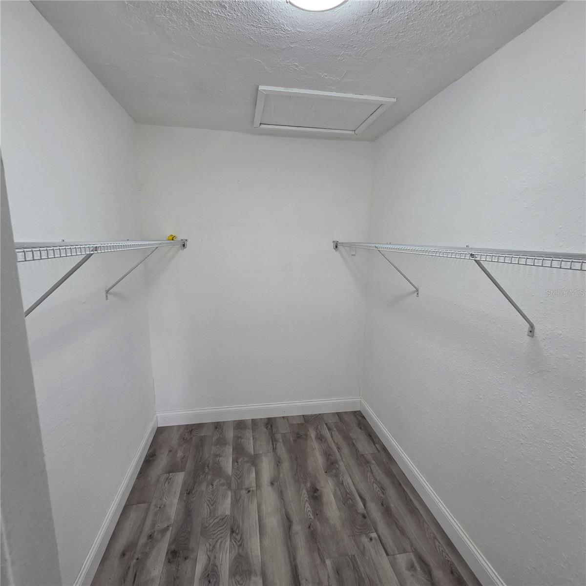 810 Swiss Ln Property Photo 15