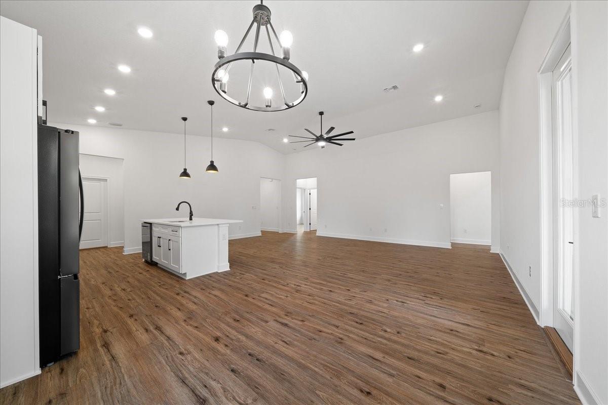 15095 Snowy Owl Ave Property Photo 18