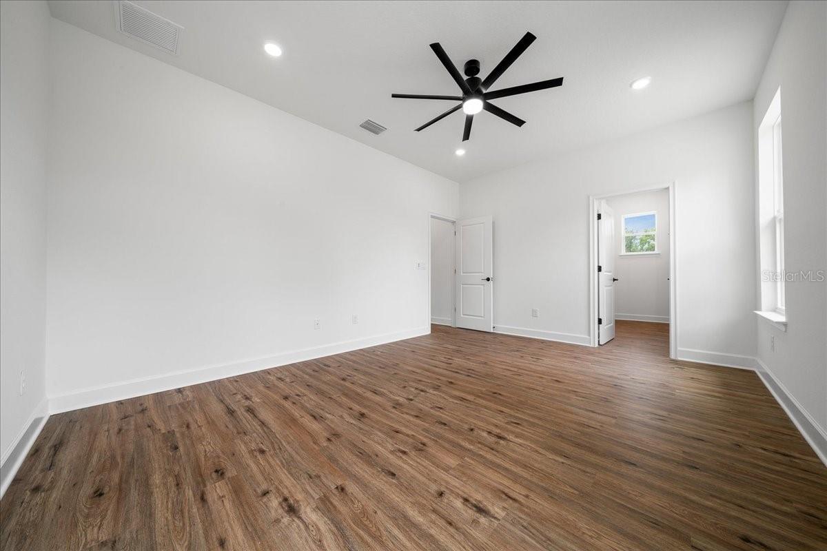 15095 Snowy Owl Ave Property Photo 43