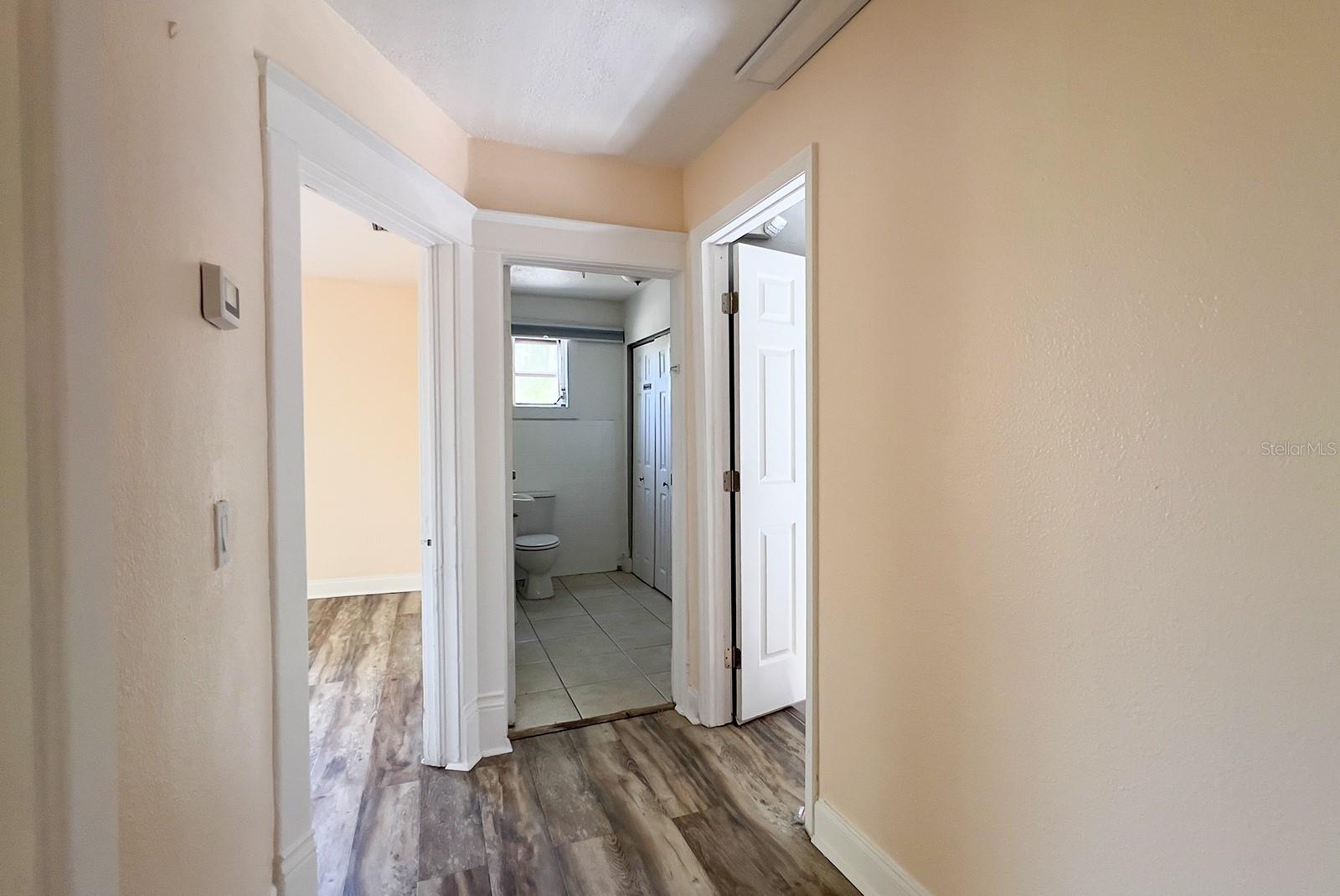 821 Emmett St #2nd Floor Property Photo 30
