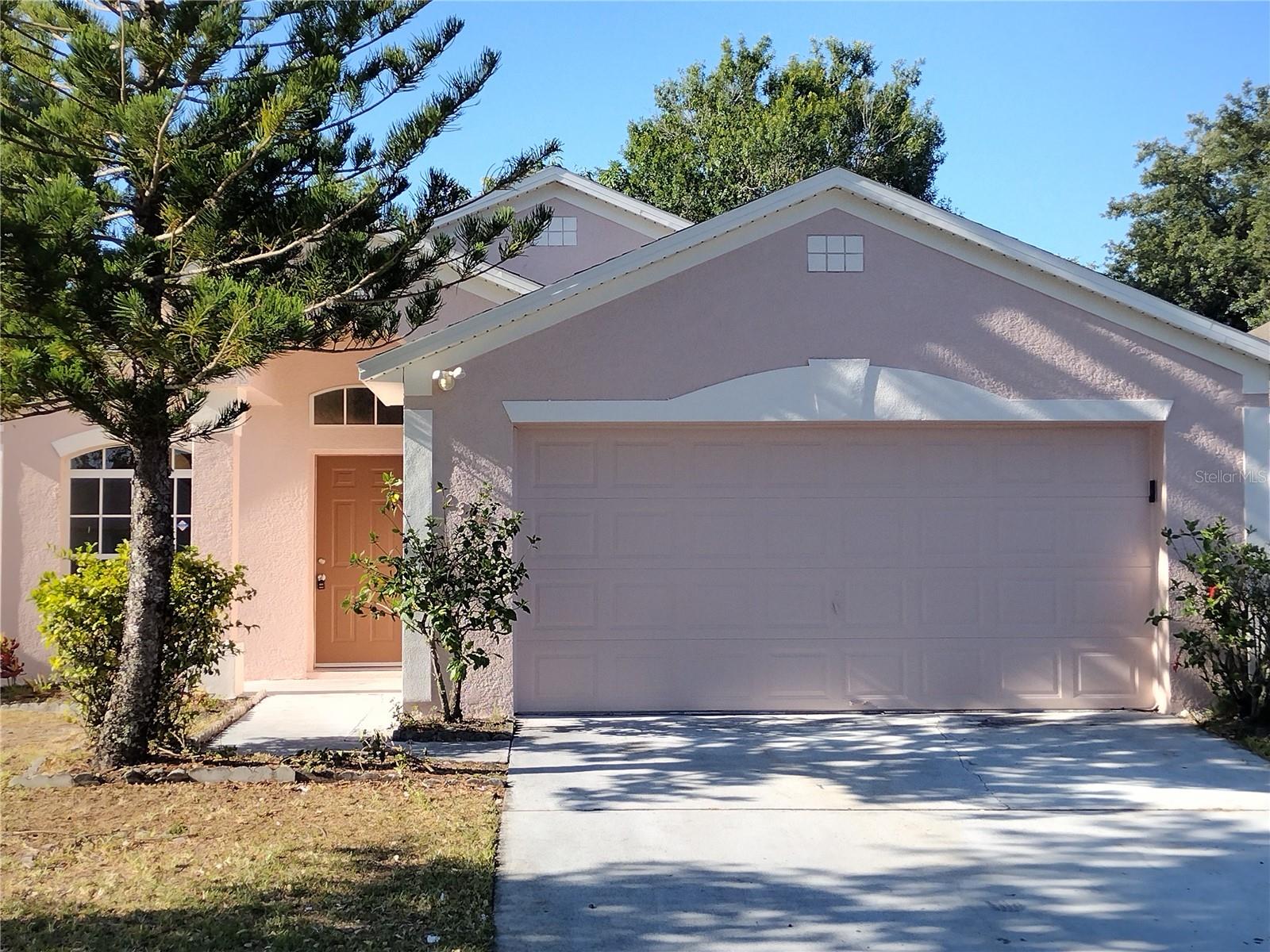2358 Blue Sapphire Cir Property Photo 3