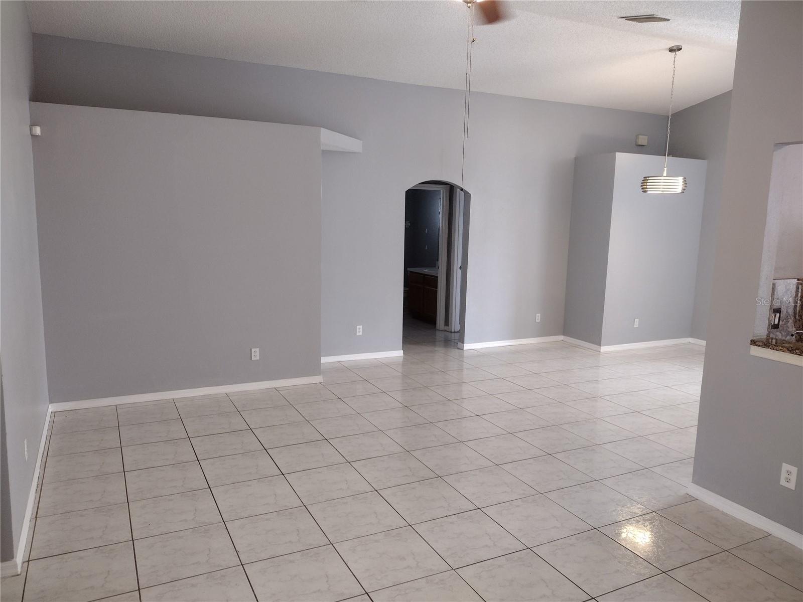 2358 Blue Sapphire Cir Property Photo 5