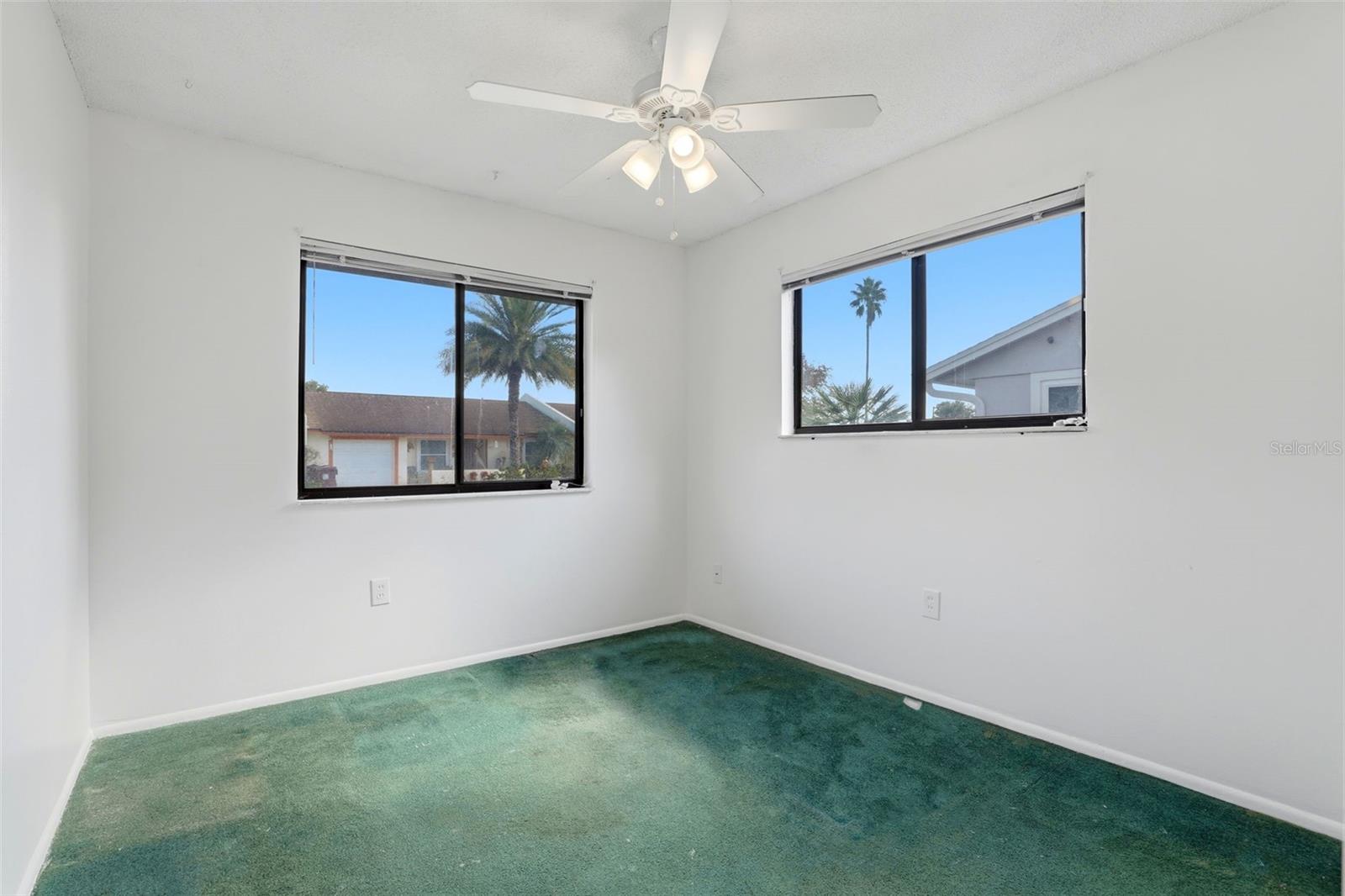 1056 Soria Ave Property Photo 20