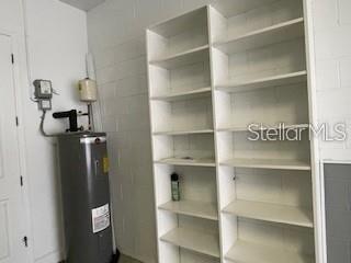 213 Lourdan Ct Property Photo 4
