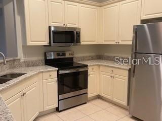 213 Lourdan Ct Property Photo 10