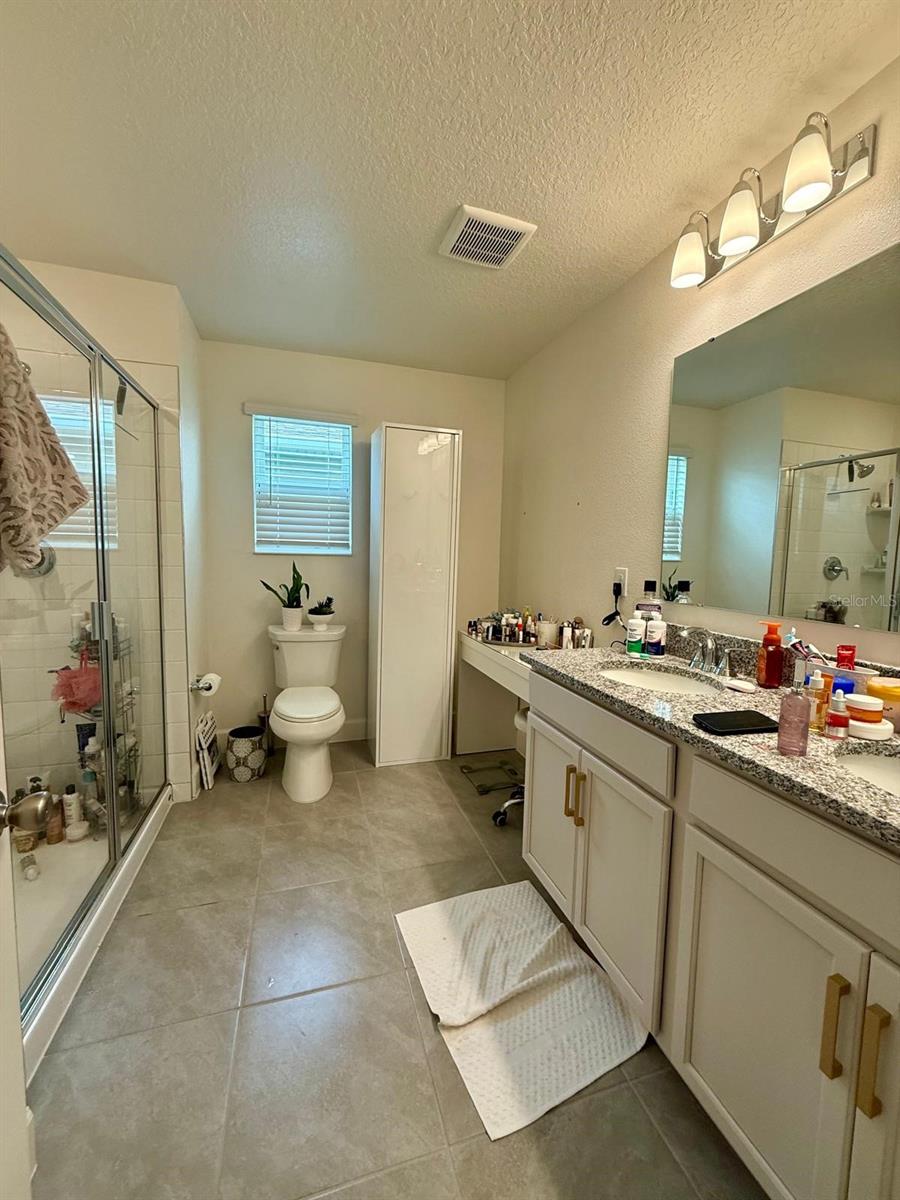 16522 Brook Isle Way Property Photo 30