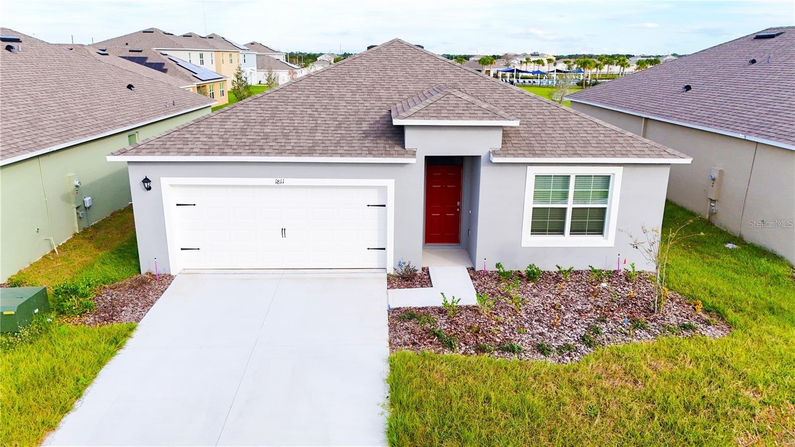 1811 Silverbell Loop Property Photo 1