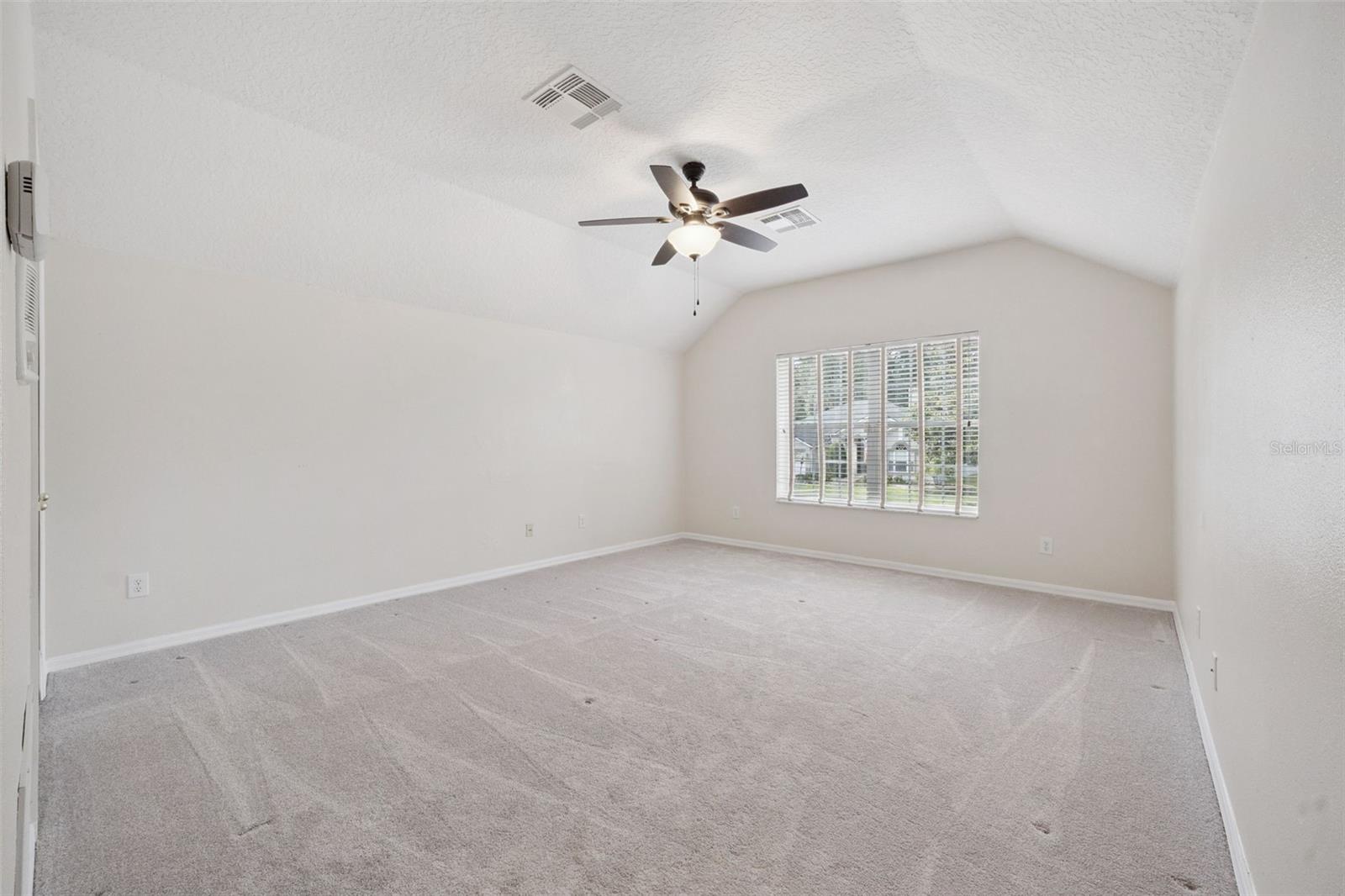 597 Sand Wedge Loop Property Photo 23