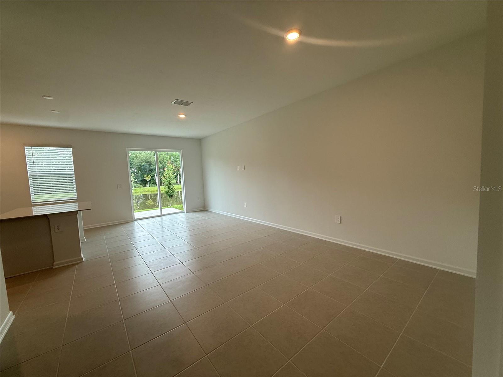 3061 Chromatic St Property Photo 4