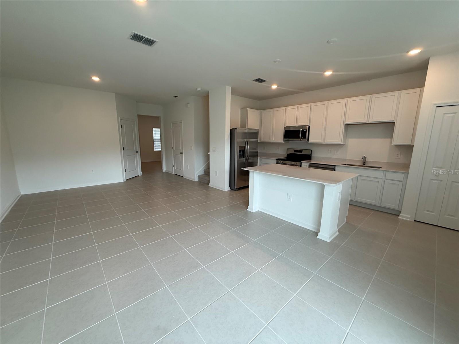 3061 Chromatic St Property Photo 8