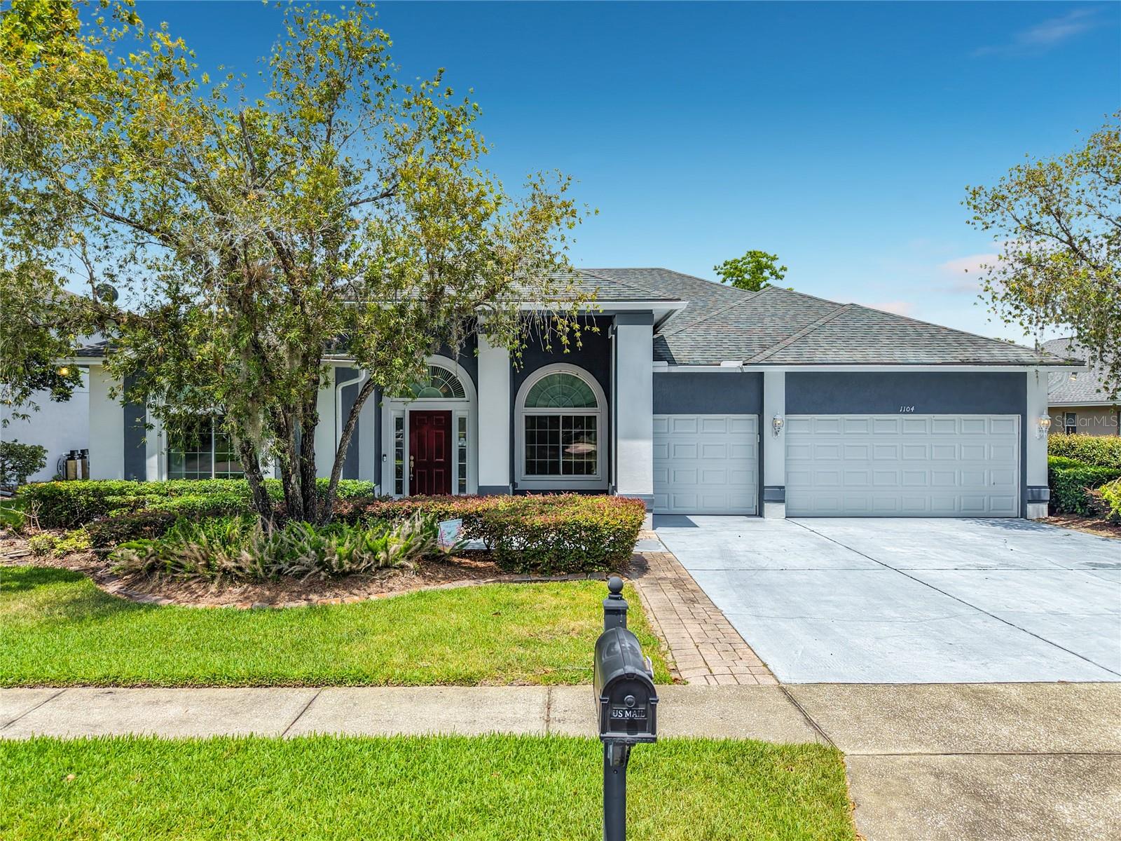 1104 NEEDLEWOOD LOOP