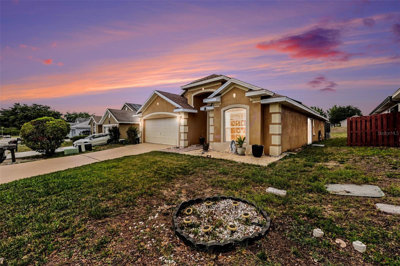 732 Glenco Dr Property Photo 4