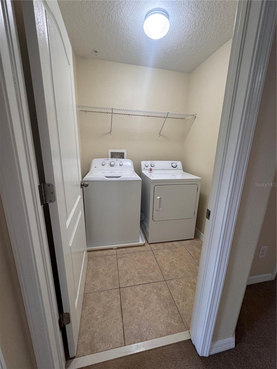 15511 Campden St Property Photo 16