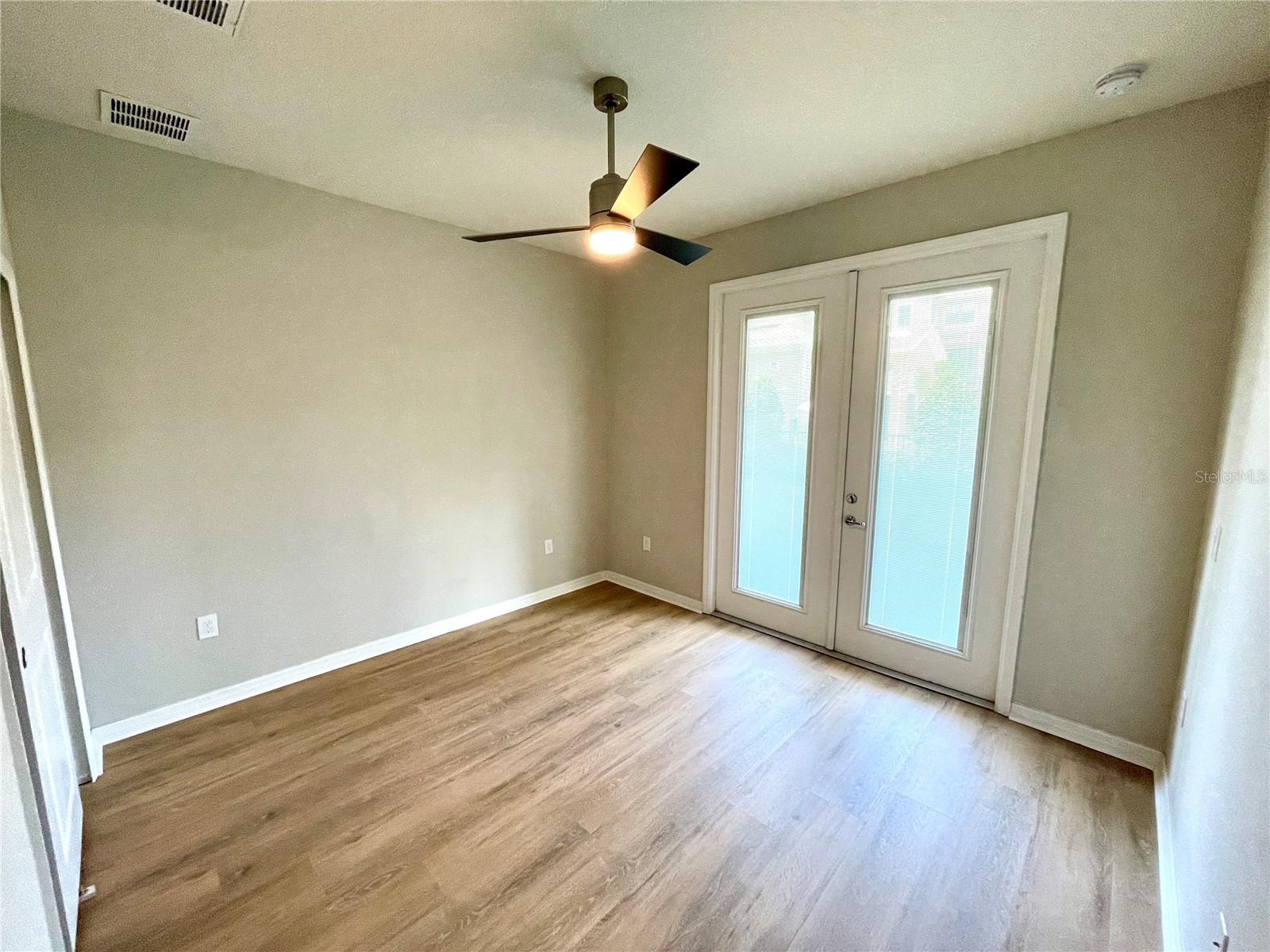 586 Piazza Pt Property Photo 14