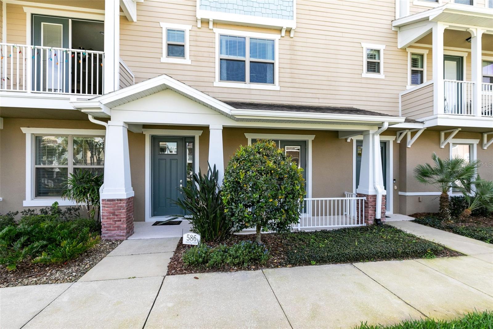 586 Piazza Pt Property Photo 23