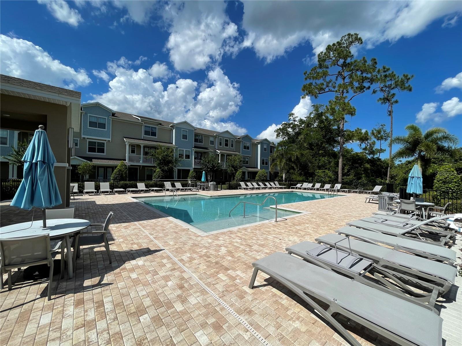 586 Piazza Pt Property Photo 32