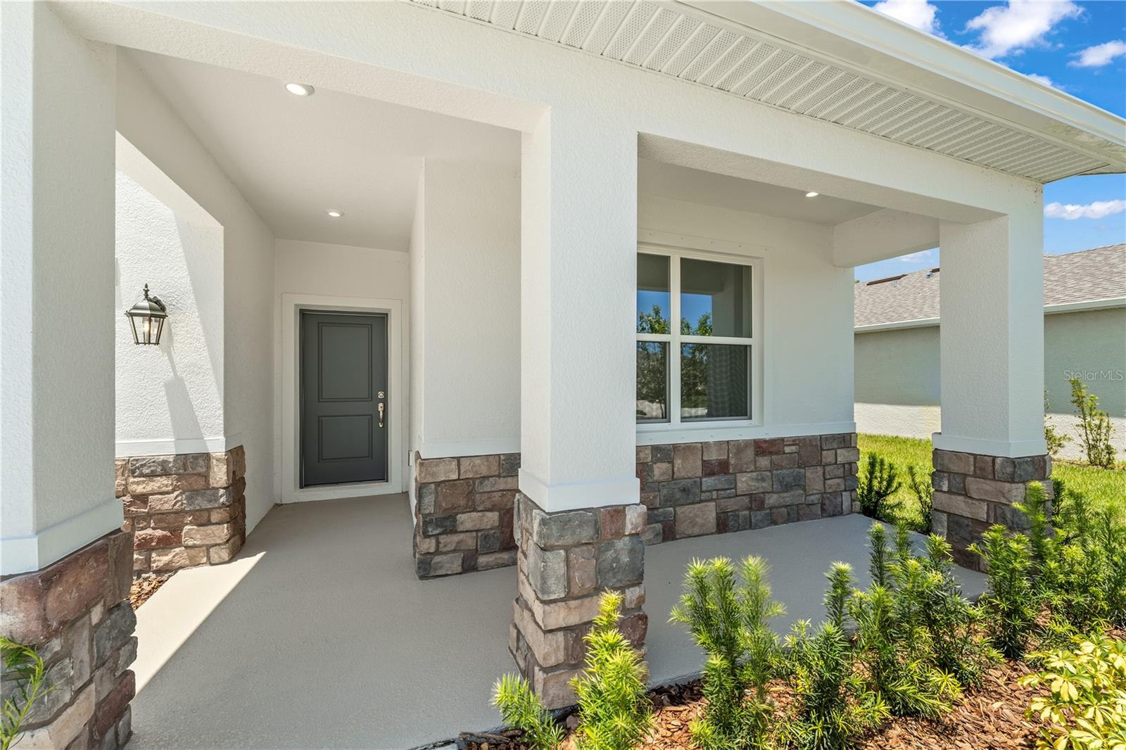 6036 Cliffbow Loop Property Photo 4
