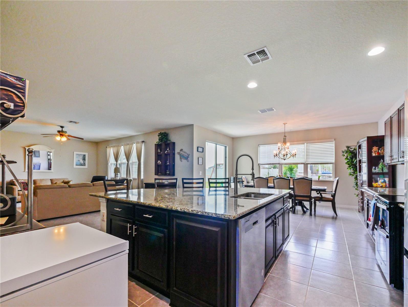 4597 Baler Trails Dr Property Photo 6