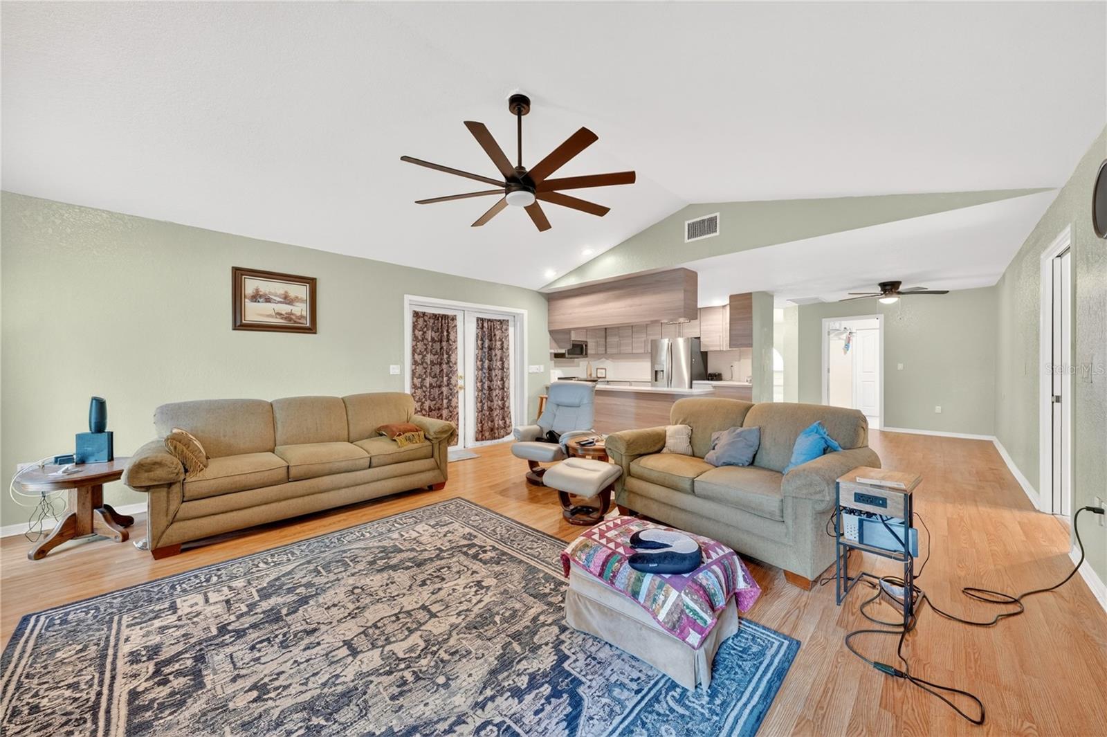 7222 Stanford Dr Property Photo 16