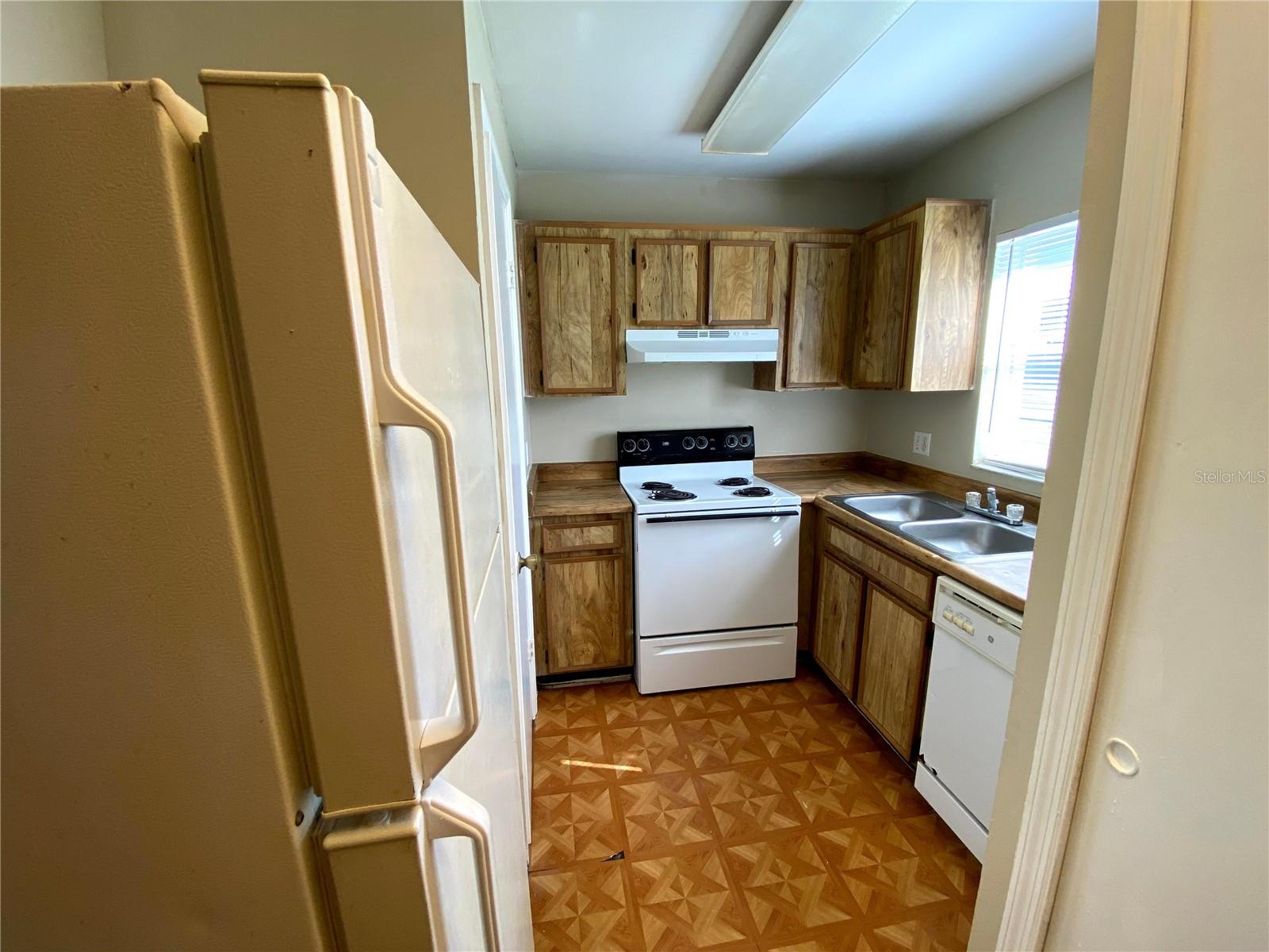 4148 Pershing Pointe Pl #1 Property Photo 8